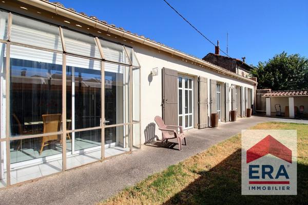 Maison Orange 4 pièce(s) 143 m2 - 296m² de terrain