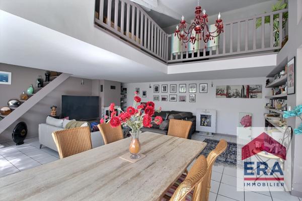 Maison Orange 4 pièce(s) 143 m2 - 296m² de terrain