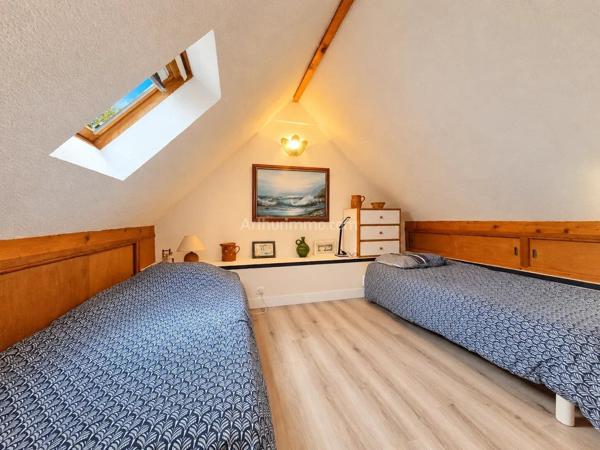 Vente                                                      Appartement
                        
                     3 pièces                      26 m2                     à Carnac
