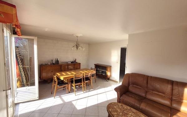 Maison à vendre    5 pièces •  Brie-Comte-Robert