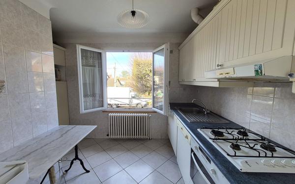 Maison à vendre    5 pièces •  Brie-Comte-Robert