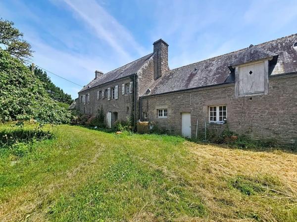 PLOUHINEC : Domaine immobilier vue RIA