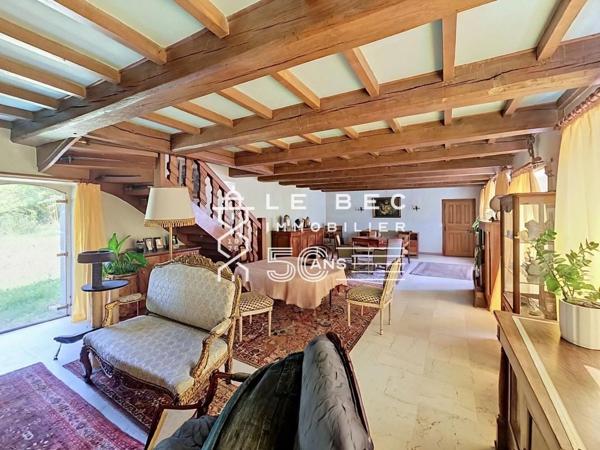 PLOUHINEC : Domaine immobilier vue RIA