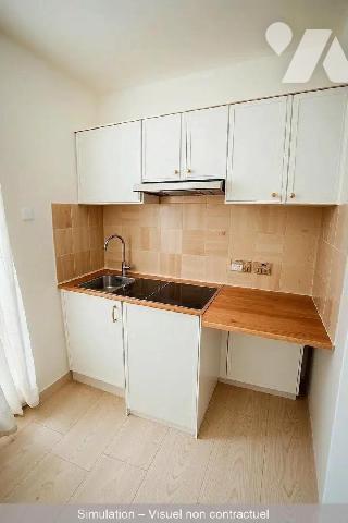 Appartement avec grand balcon au calme à Vendre à Bordeaux (33000) en Gironde (33)

Cet appar...