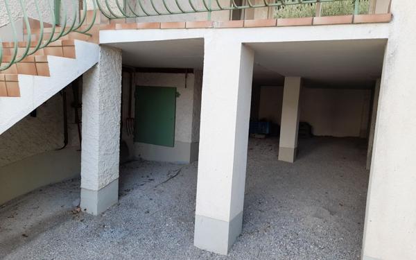 Maison à vendre    4 pièces • 81 m2 Les Mées