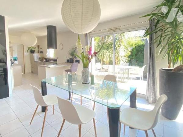 GEVEZE, Maison d'habitation - GEVEZE - En lotissement au sein d'un environnement calme 
Maison ...