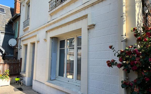 Maison à vendre    7 pièces • 142 m2 Pont-l'Évêque