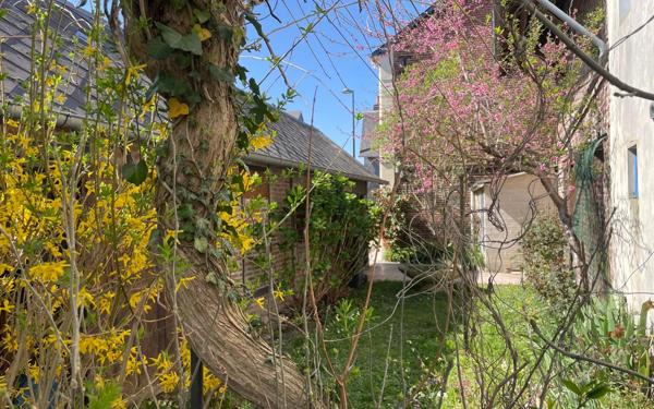 Maison à vendre    7 pièces • 142 m2 Pont-l'Évêque