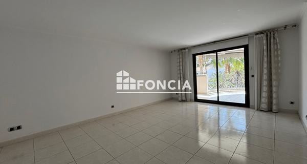 À vendre Appartement 3 pièces 78.58 m² - Hyères 83400