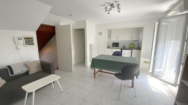 Appartement 3 pièce(s) 2 chambre(s) 47.6 m²