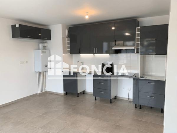 Location Appartement 2 pièces 39.87 m² - LIEUDIT CHEMIN DE LA GUEIRARDE La Fare Les Oliviers 13580