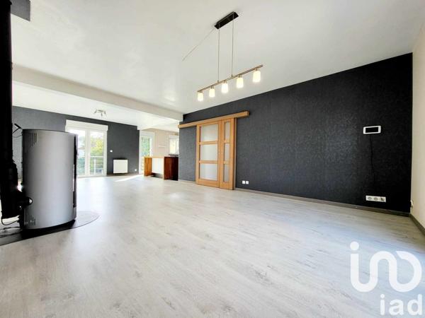 Maison traditionnelle 5 pièces de 130 m² à Mont-Saint-Martin (54350)