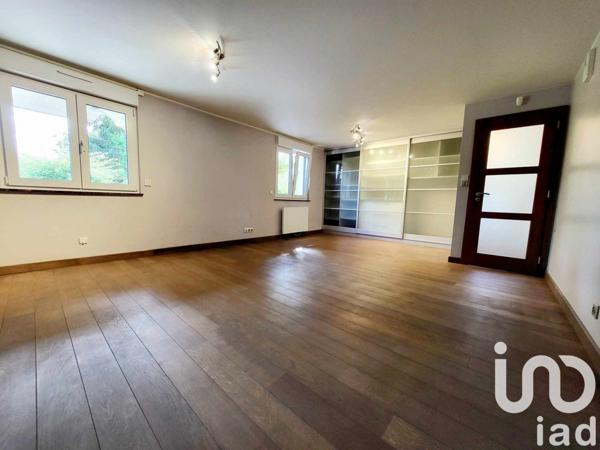 Maison traditionnelle 5 pièces de 130 m² à Mont-Saint-Martin (54350)