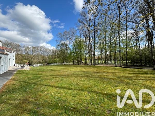 Maison à vendre 6 pièces 156 m² Saint-Sébastien-sur-Loire
