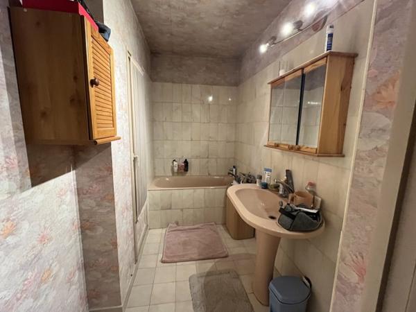 Appartement à vendre |  Saint-Ouen-l'Aumône |  4 pièces | 91 m²