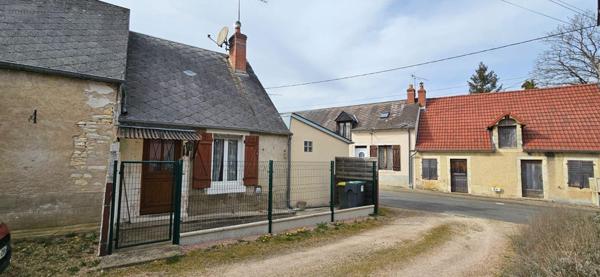 Maison à restaurer à vendre à Saint-Baudel dans le Cher (18160), ref : 18022/803