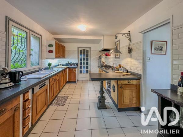Maison à vendre 5 pièces 163 m² Fréjus
