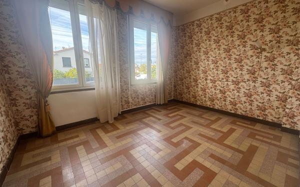 Maison à vendre    5 pièces •  Carcassonne