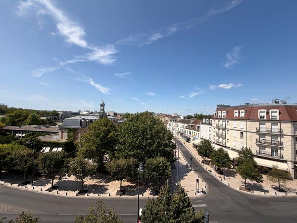 Appartement Maisons Alfort 3 pièces 68 m² avec balcon et place de parking