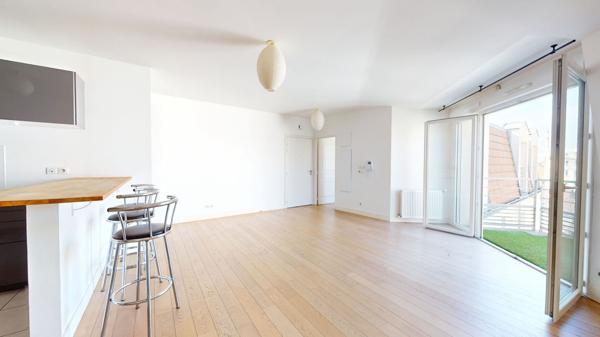 Appartement Maisons Alfort 3 pièces 68 m² avec balcon et place de parking