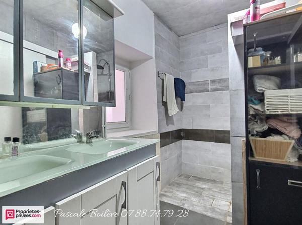 Maison 200 m² avec 7500 m²  - NOYANT-VILLAGES (49390)