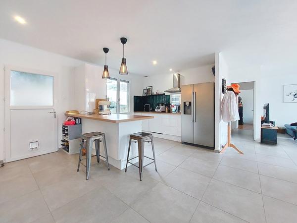 Maison 3 pièces - 77 m²