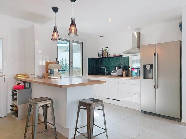 Maison 3 pièces - 77 m²