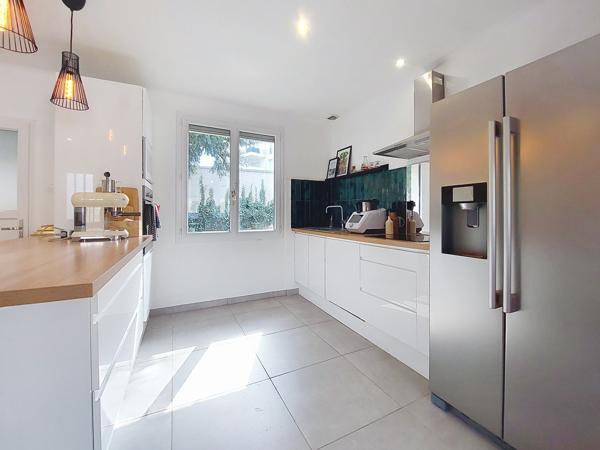 Maison 3 pièces - 77 m²