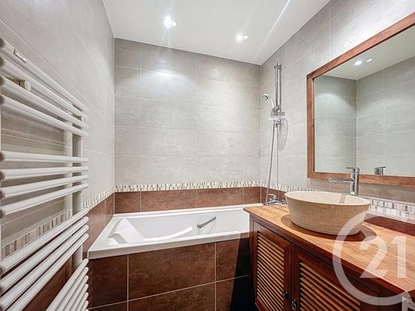 Appartement F5 à vendre  5 pièces - 94,29 m2 DEUIL LA BARRE - 95