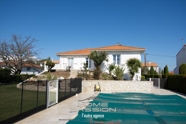 VAUX/MER - MAISON AVEC PISCINE PROCHE DE PONTAILLAC