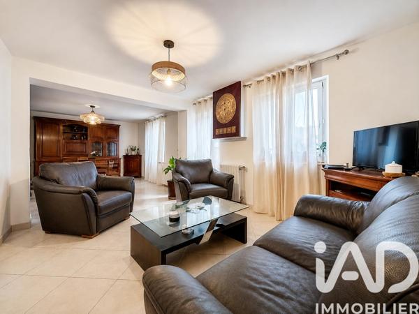 Maison à vendre 6 pièces 123,79 m² Chelles