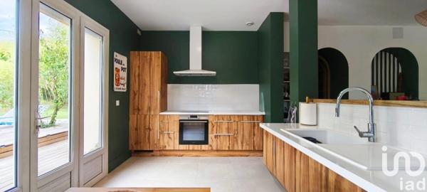 Maison à vendre 5 pièces 152 m² Latresne