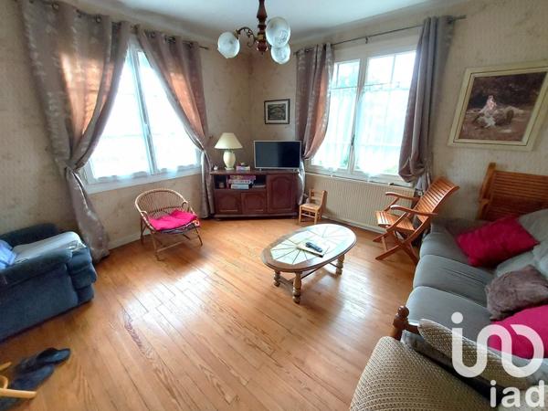 Maison 4 pièces de 95 m² à Mouchamps (85640)