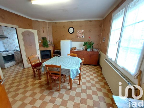 Maison 4 pièces de 95 m² à Mouchamps (85640)