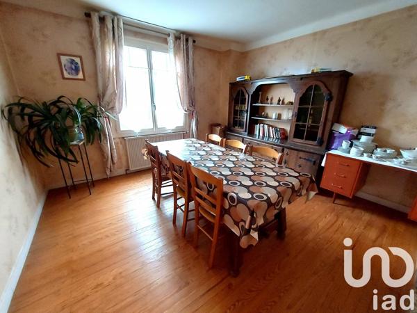 Maison 4 pièces de 95 m² à Mouchamps (85640)