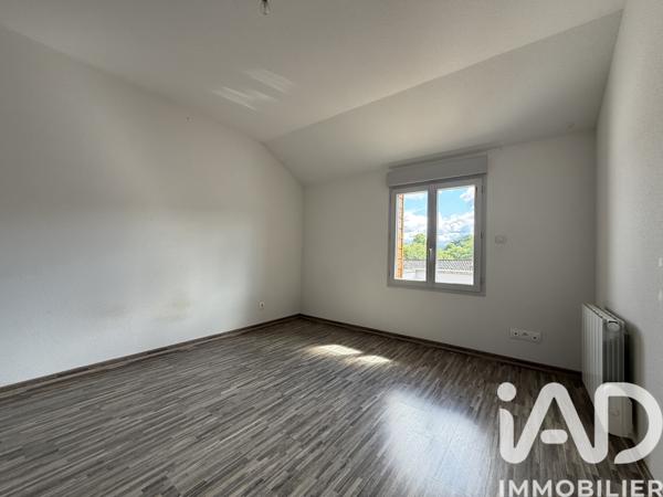 Maison à vendre 7 pièces 150 m² Neuville-sur-Ain