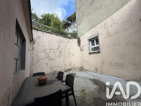 Maison à vendre 7 pièces 150 m² Neuville-sur-Ain