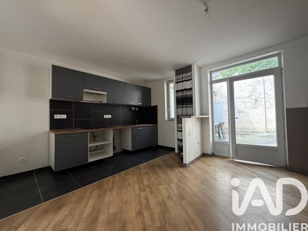 Maison à vendre 7 pièces 150 m² Neuville-sur-Ain