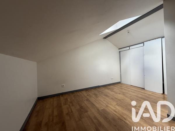 Maison à vendre 7 pièces 150 m² Neuville-sur-Ain