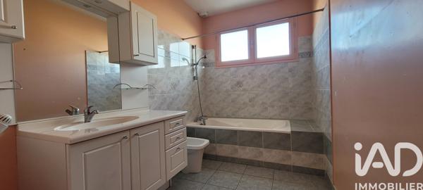 Maison à vendre 8 pièces 189 m² Thouars