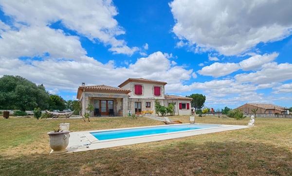 Maison 130 m² garage double et grand jardin - village à 10 min Carcassonne Cavanac