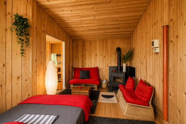 Maison Chantenay Saint Imbert, 3 chambres, gite, 11000€ de revenus, grand terrain, véranda, cabane écologique