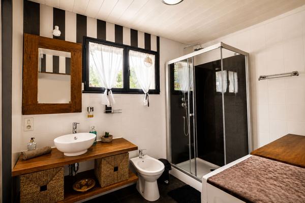 Maison Chantenay Saint Imbert, 3 chambres, gite, 11000€ de revenus, grand terrain, véranda, cabane écologique