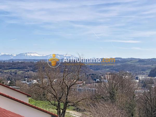 Vente                                                      Appartement
                        
                     5 pièces                      94 m2                     à Bourgoin-Jallieu