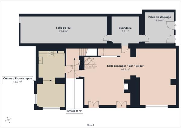 Toulon (83000) TOULON Siblas – Maison de caractère 219 m² – 4 chambres – terrain 799 m² – aperçu rade – garage