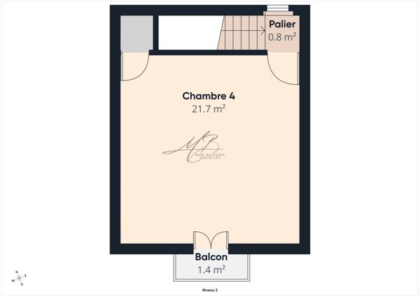 Toulon (83000) TOULON Siblas – Maison de caractère 219 m² – 4 chambres – terrain 799 m² – aperçu rade – garage