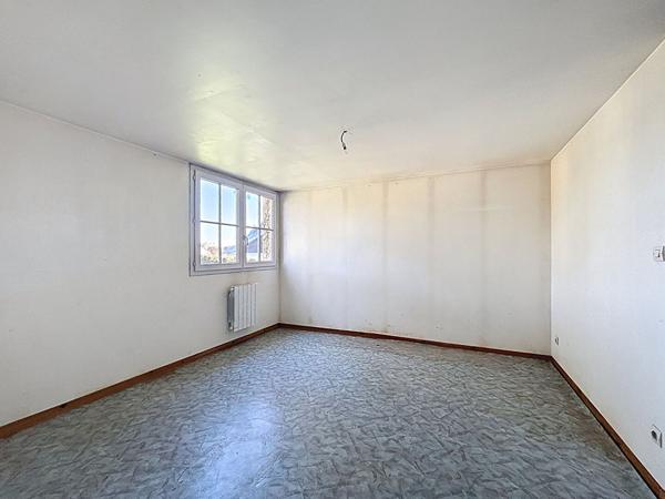 Maison 4 pièces à vendre à Les Garennes sur Loire - Travaux à prévoir