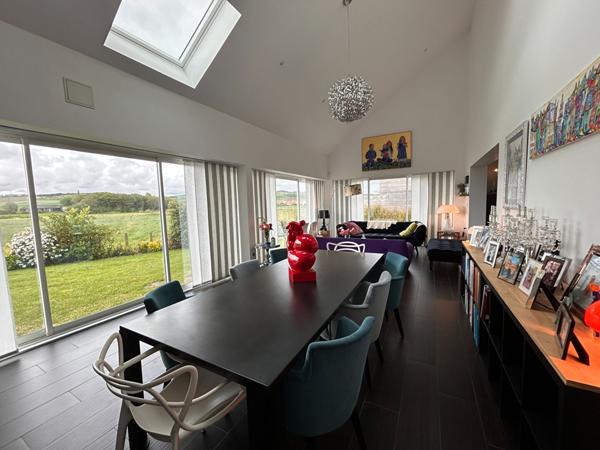 Villa Sangatte 10 pièce(s) 300 m2