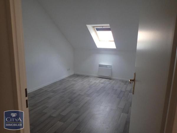 Appartement à louer 2 pièces 54.02m² Bailleul (59270)