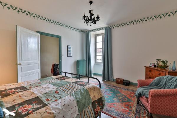Maison à vendre 209 990 € Marcillac-Lanville 5 p 148 m² DPE C